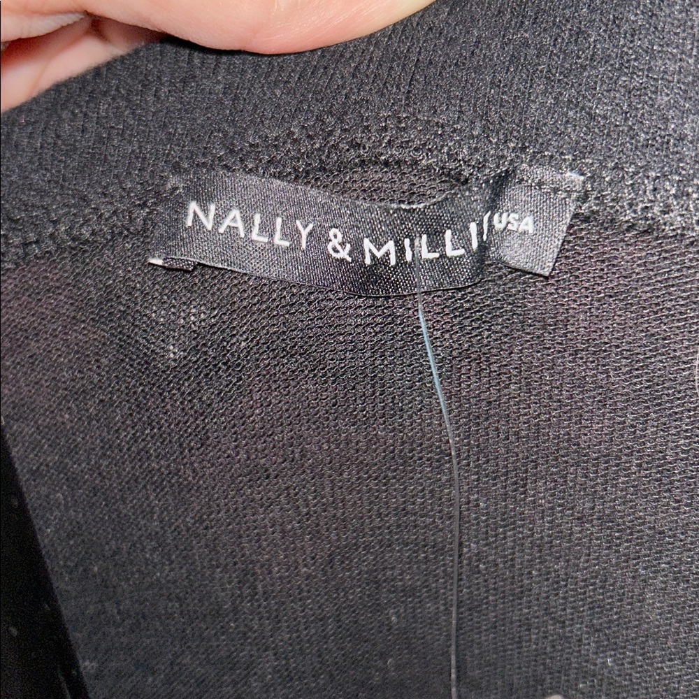 Nally & Millie Black Knit Tunic Top, NWT, SOFT!!!!! - Picture 2 of 6